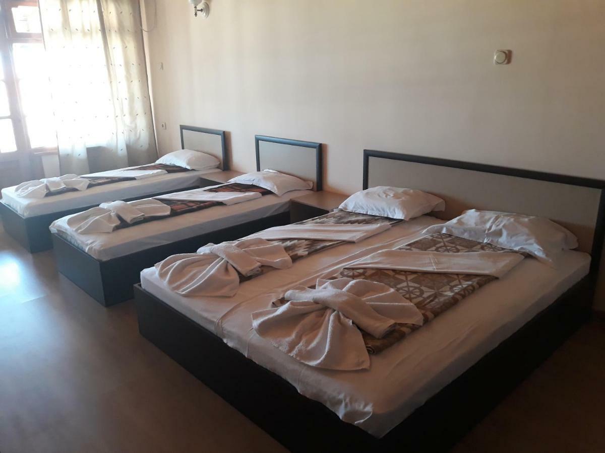 Guest House Lazur Obzor Zewnętrze zdjęcie