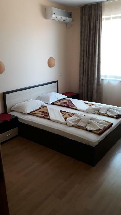 Guest House Lazur Obzor Zewnętrze zdjęcie